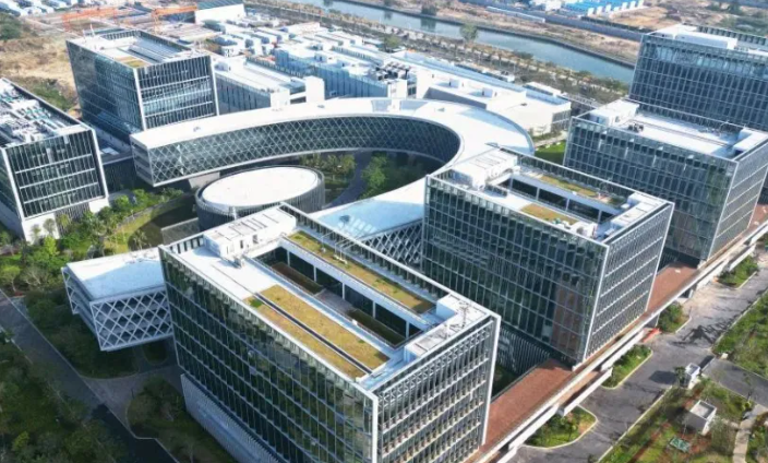 山东地区仓储货架选型指南:从承重标准到安装维护要点
